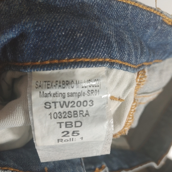 NWOT Women's Straight Leg Saitex Factory Sample (Madewell, Edwin, Everlane) 25 - Picture 3 of 6